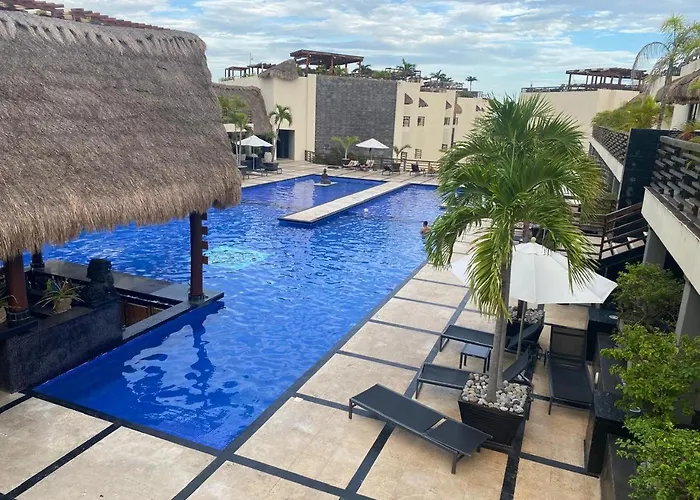Hotel Aldea Thai